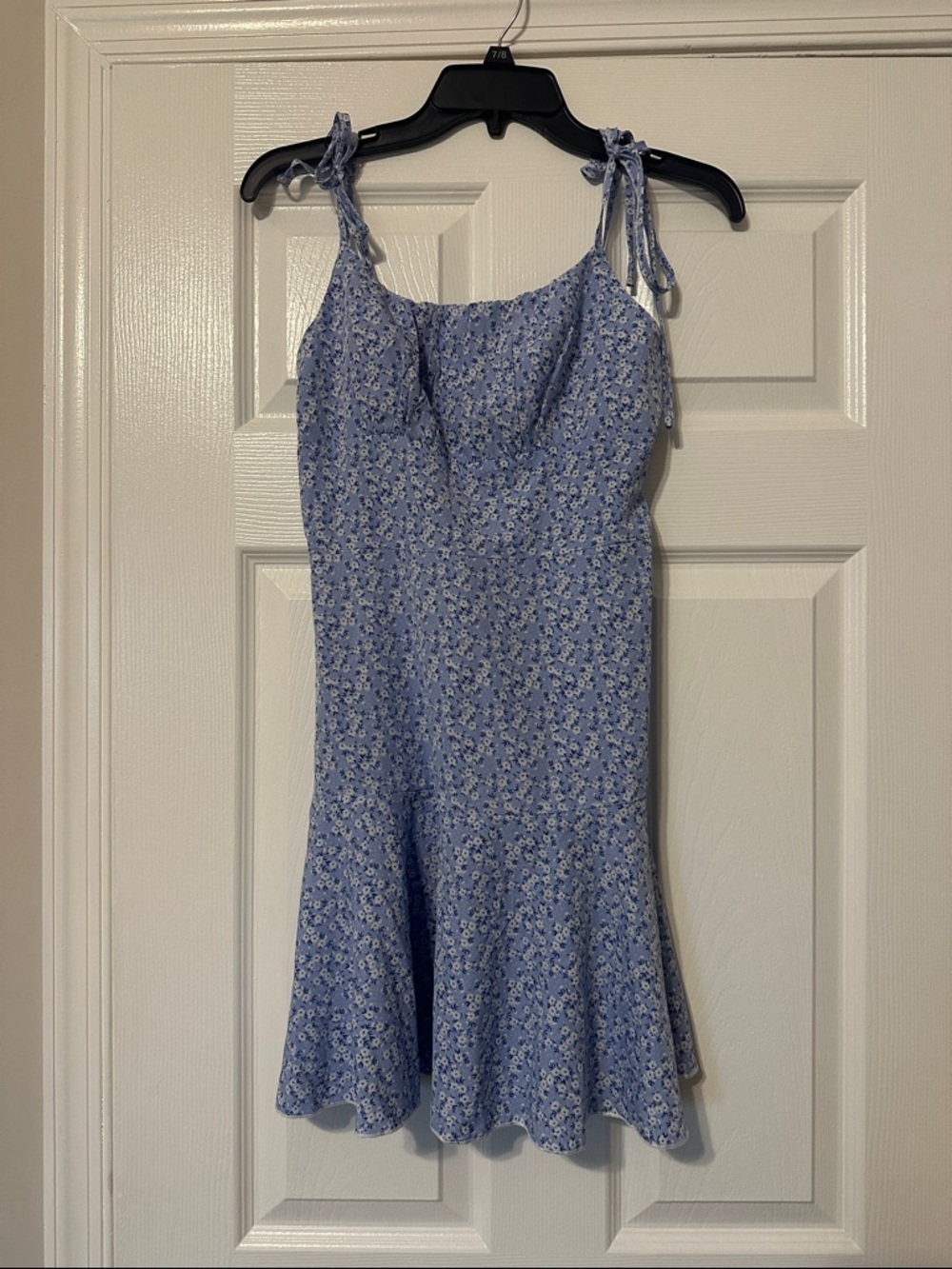 SHEIN Light Blue Floral Tie-Shoulder Sundress